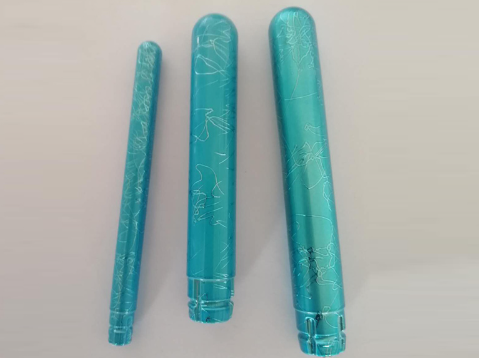 如何确保真空吸塑胶在零下数十度的极端环境下不开裂、不脱胶？