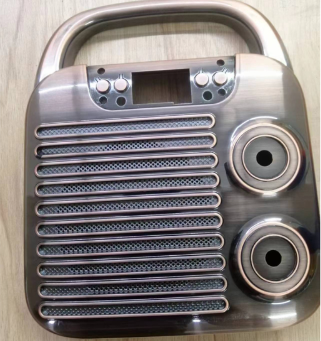 汽车内饰件的选择：为什么塑胶水电镀工艺备受青睐？